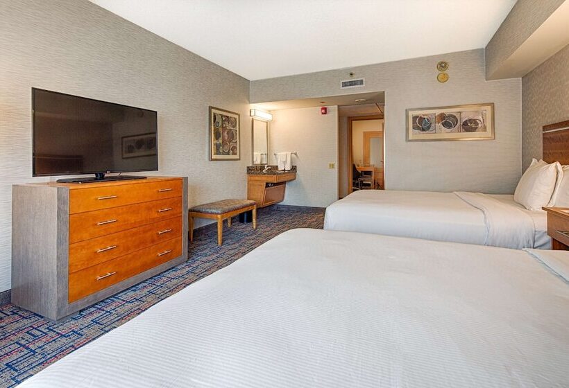 Suite, Embassy Suites By Hilton Chicago O Hare Rosemont