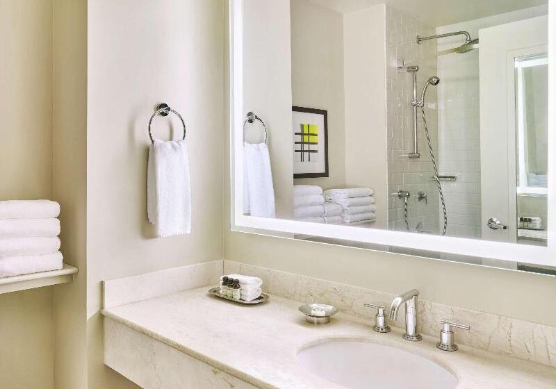 اتاق سوپریور با تخت بزرگ, Grand Bay Hotel San Francisco