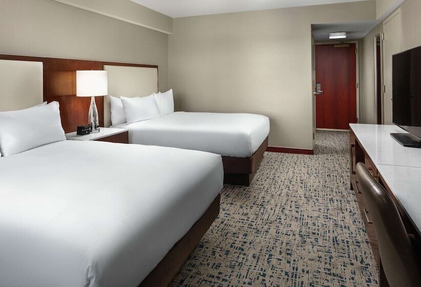 اتاق استاندارد با 2 تخت دوبل, Hilton Boston Logan Airport