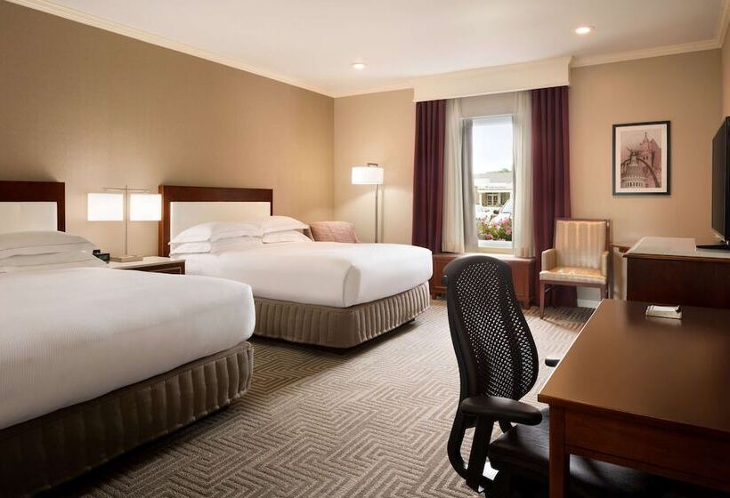 غرفة ديلوكس, Hilton St. Louis Frontenac