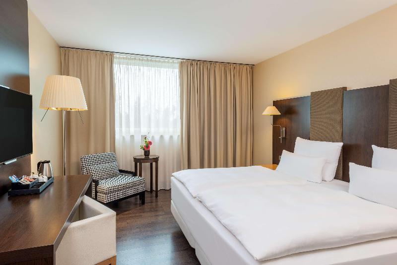 سوئیت با تخت بزرگ, Hilton St. Louis Frontenac