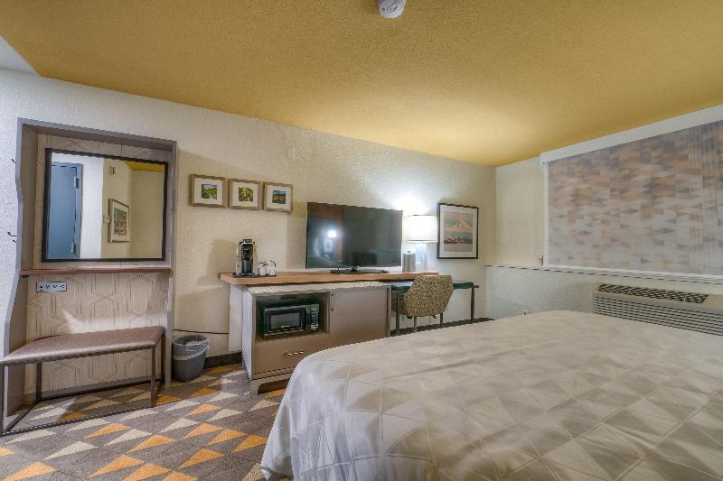 اتاق استاندارد با تخت دو نفره بزرگ, Holiday Inn Tacoma Mall