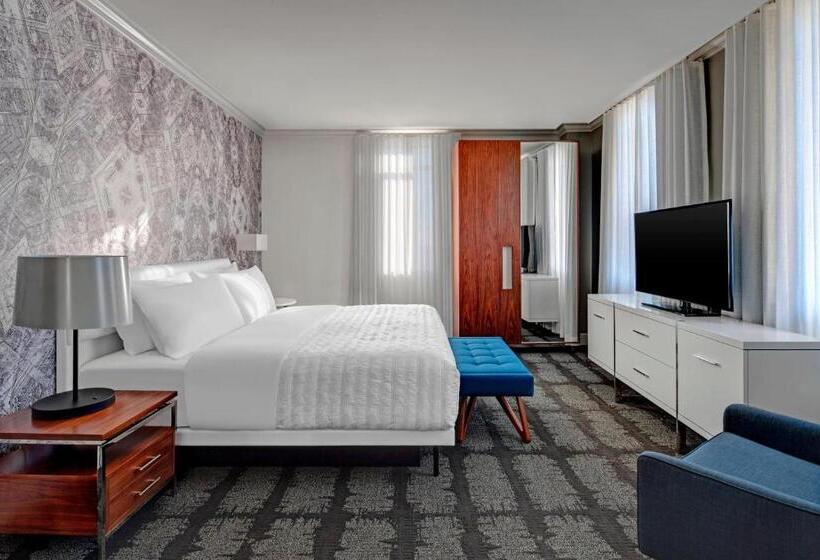 Suite King Bed, Le Méridien Indianapolis