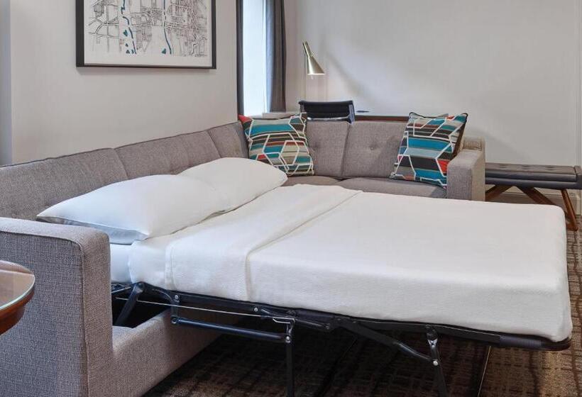 Suite King Bed, Le Méridien Indianapolis