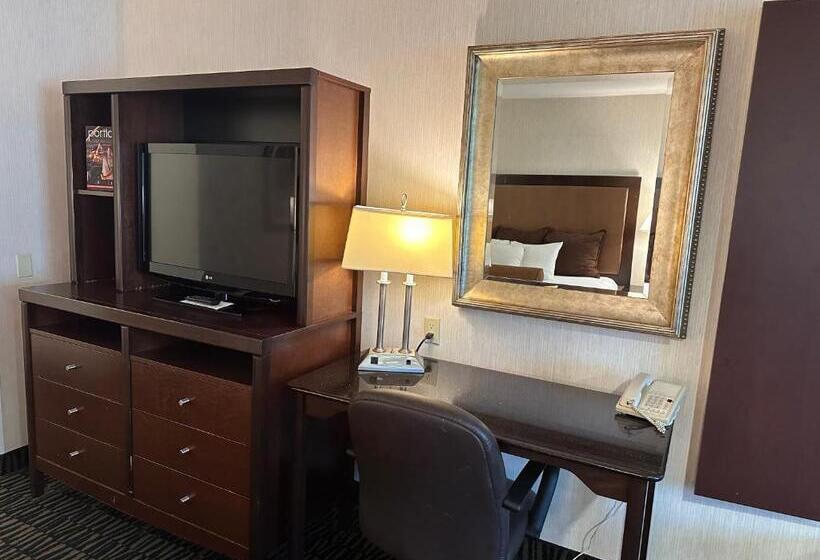 اتاق استاندارد, Sojourn Suites Portland Airport