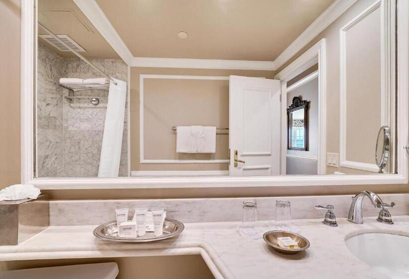 اتاق لوکس با تخت بزرگ, Spindrift Inn