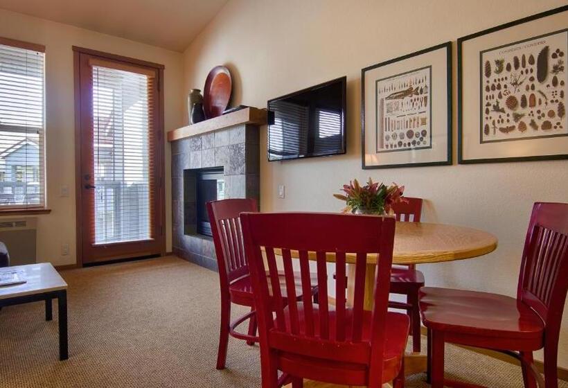 سوئیت 2 خوابه, Squaw Valley Lodge