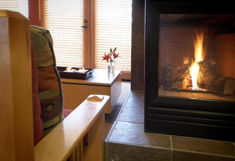 سوئیت دلوکس 2 خوابه, Squaw Valley Lodge