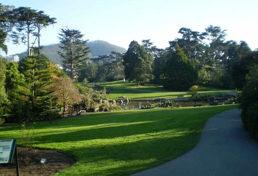 سوئیت 2 خوابه, Stanyan Park