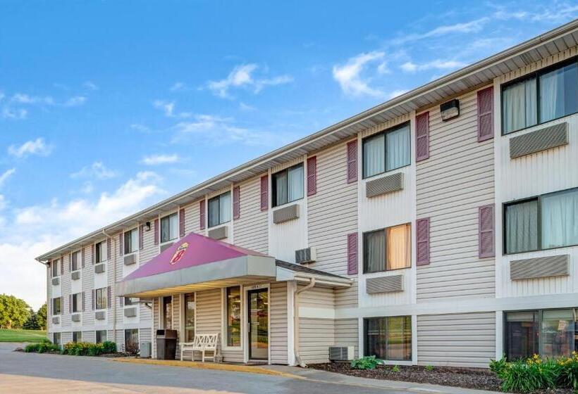اتاق استاندارد برای معلولان, Super 8 By Wyndham Omaha I 80 West
