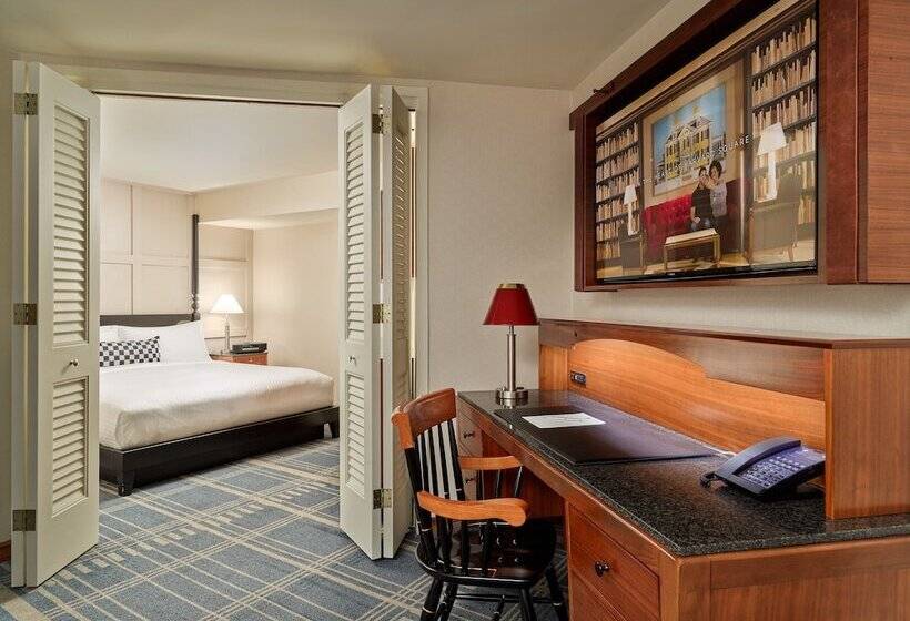 스위트, The Charles Hotel In Harvard Square