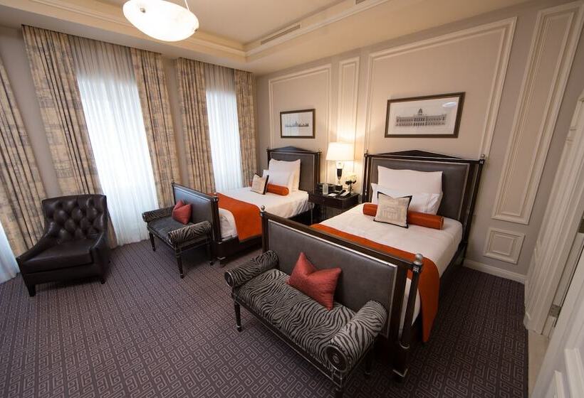 Deluxe Room, The Jefferson