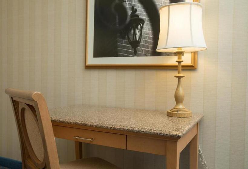 اتاق استاندارد با تخت دو نفره بزرگ, Showboat Hotel Atlantic City