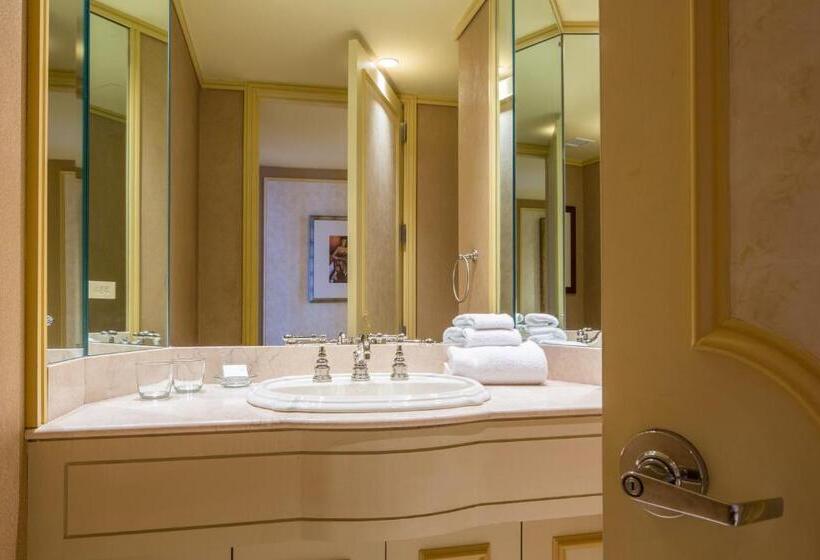 سوئیت جونیور با تخت بزرگ, Showboat Hotel Atlantic City