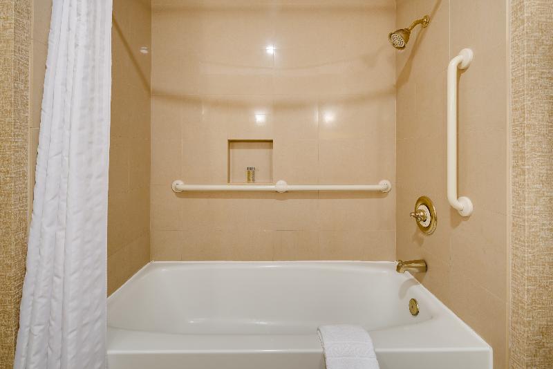 اتاق استاندارد با تخت بزرگ, Showboat Hotel Atlantic City