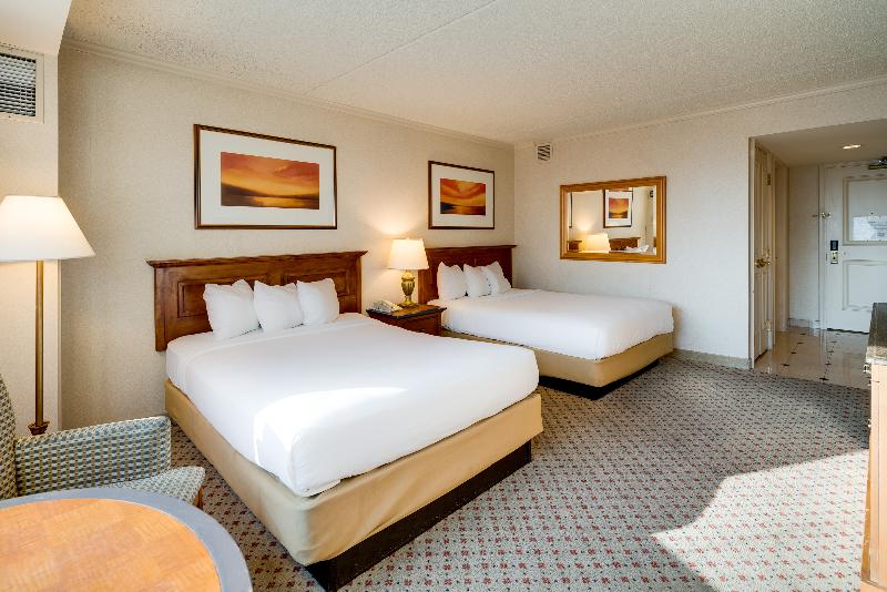 اتاق استاندارد با تخت دو نفره بزرگ, Showboat Hotel Atlantic City