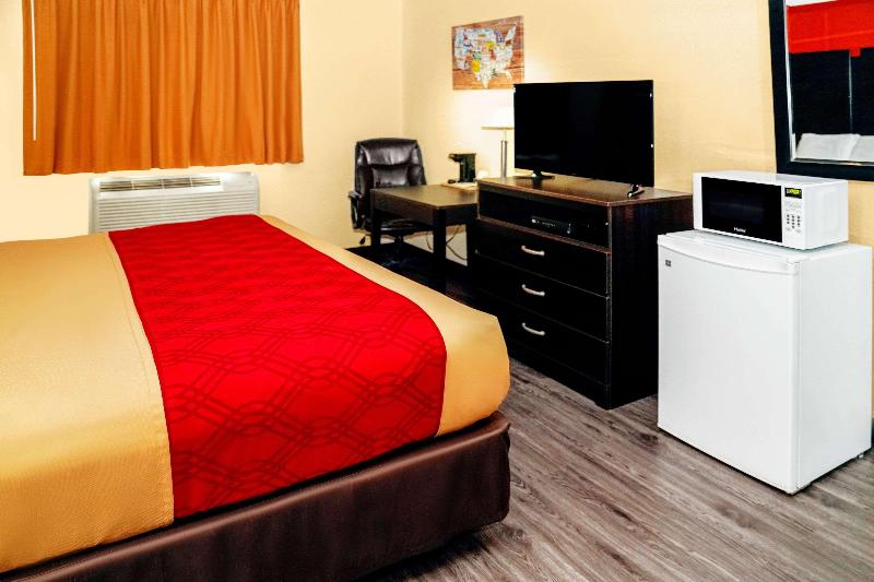 اتاق استاندارد با تخت بزرگ, Econo Lodge
