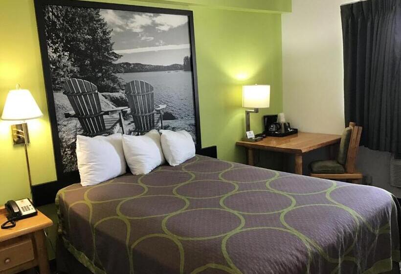 Standard Room Adapted for people with reduced mobility, Super 8 By Wyndham Powell