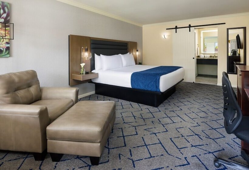 اتاق لوکس, The Scottsdale Plaza Resort & Villas