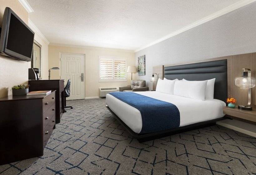 اتاق لوکس, The Scottsdale Plaza Resort & Villas