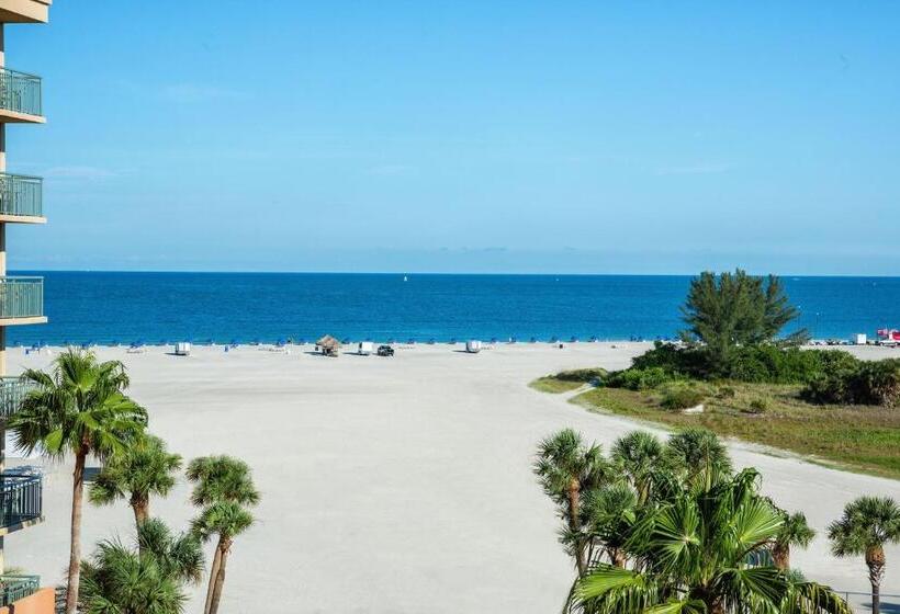 اتاق استاندارد با بالکن, Sheraton Sand Key Resort