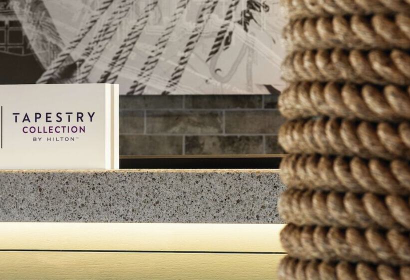 سوئیت برای معلولان, Ballast Wilmington, Tapestry Collection By Hilton