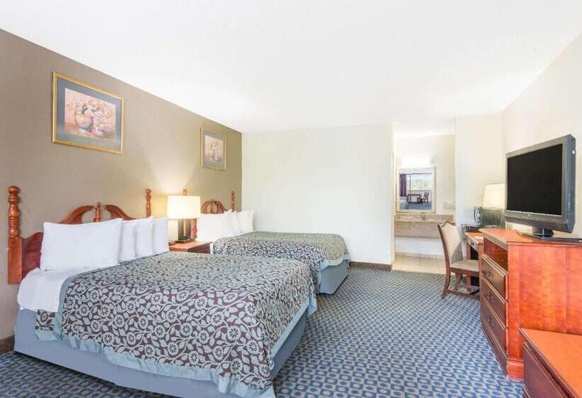 اتاق لوکس, Days Inn By Wyndham Arlington Pentagon