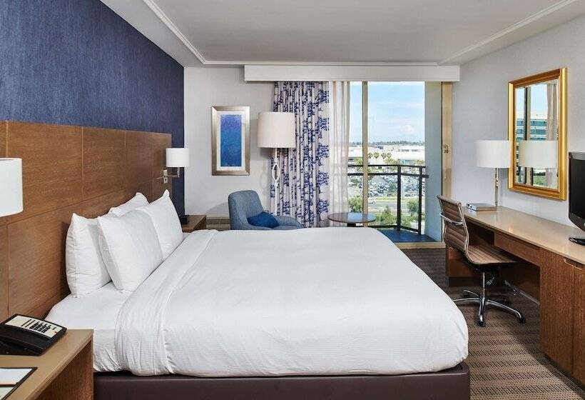 Chambre Standard Lit Double, Doubletree By Hilton Torrance South Bay