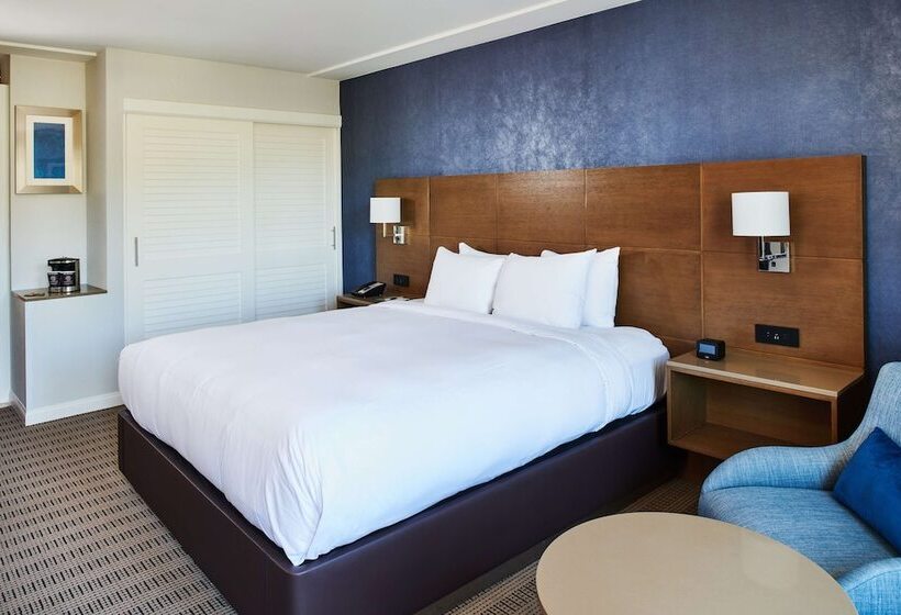 Chambre Standard Lit Double, Doubletree By Hilton Torrance South Bay