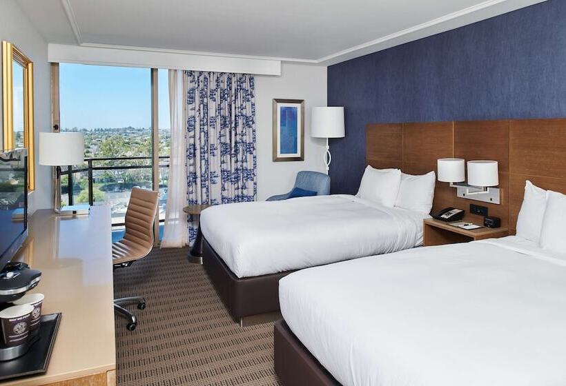 اتاق استاندارد با 2 تخت دوبل, Doubletree By Hilton Torrance South Bay