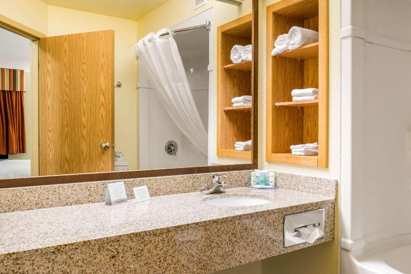 اتاق استاندارد, Doubletree By Hilton Torrance South Bay