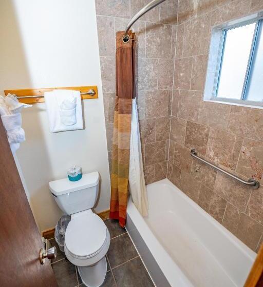 اتاق استاندارد, Estes