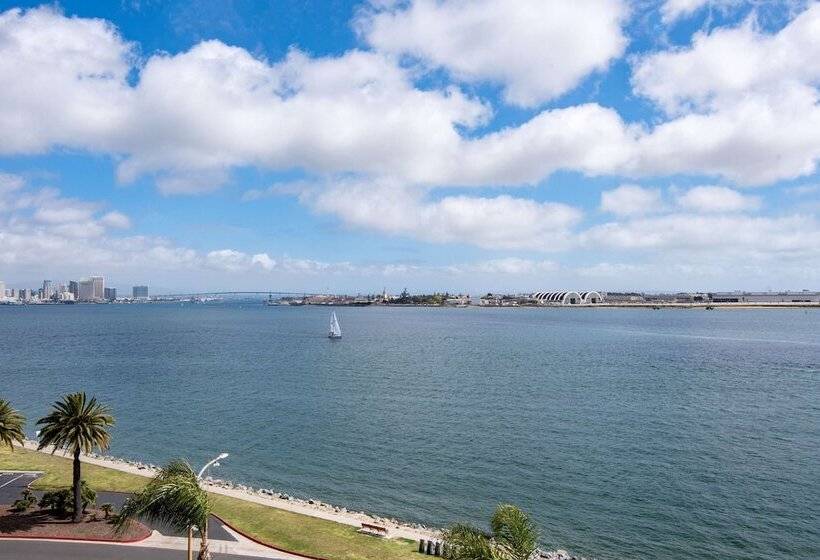 اتاق استاندارد با تخت دوبل و چشم‌انداز, Hilton San Diego Airport Harbor Island