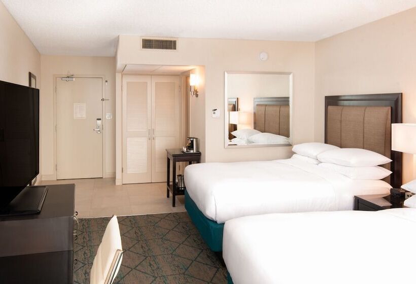 Standaardkamer met 2 Tweepersoonsbedden, Hilton San Diego Airport Harbor Island