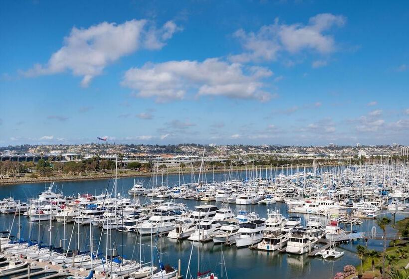 اتاق سوپریور با چشم‌انداز, Hilton San Diego Airport Harbor Island