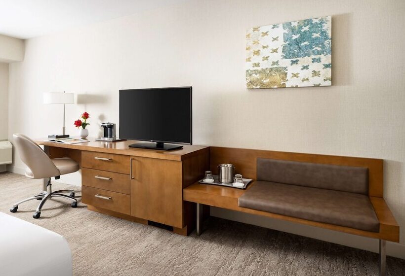 اتاق اجرایی, Hilton Tucson East