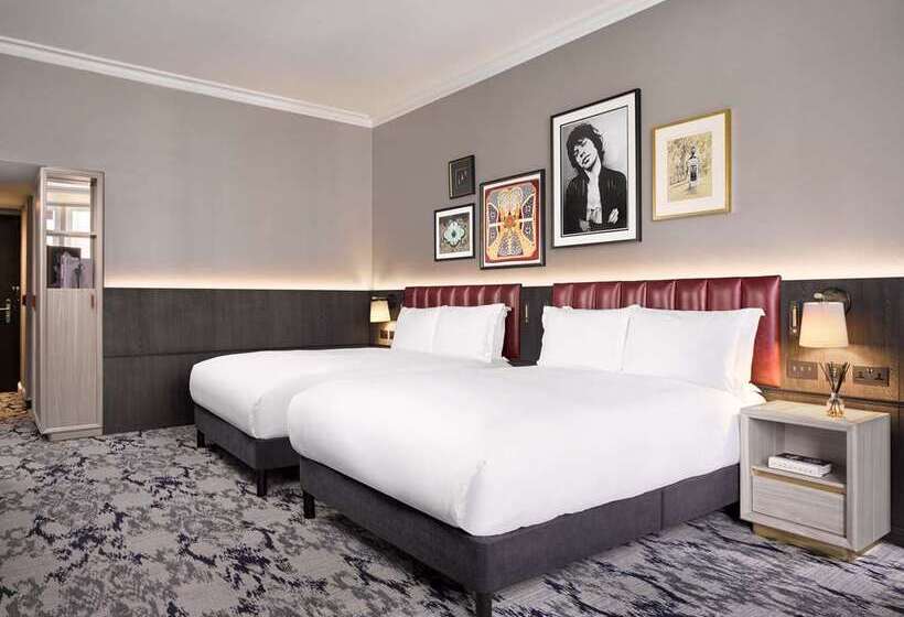 اتاق لوکس با تخت دو نفره بزرگ, Hilton Waco