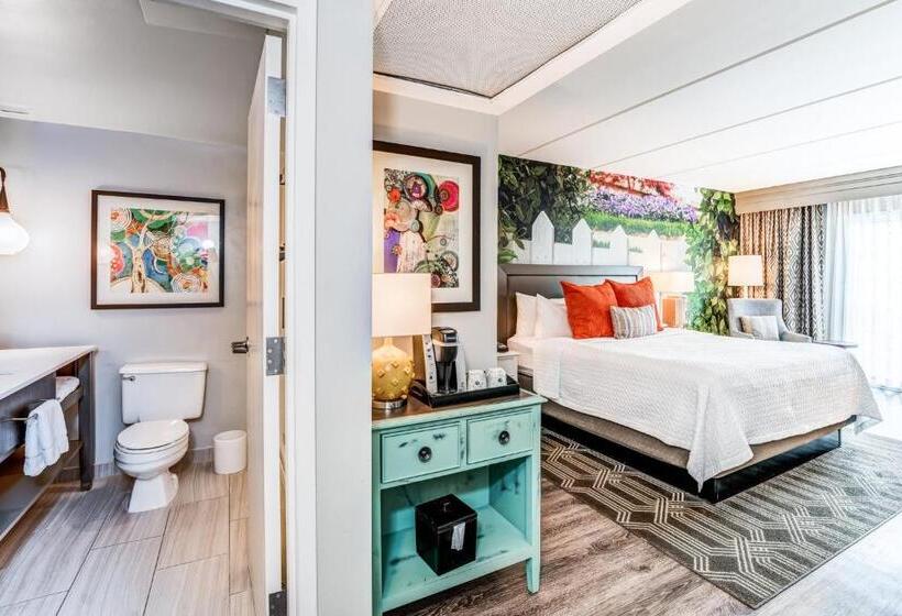 اتاق اجرایی با تخت بزرگ, Indigo Atlanta Vinings, An Ihg