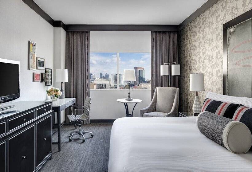 Cameră Deluxe, Loews Nashville Hotel At Vanderbilt Plaza