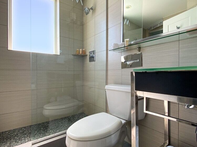 اتاق استاندارد با تخت بزرگ, Marseilles Beachfront