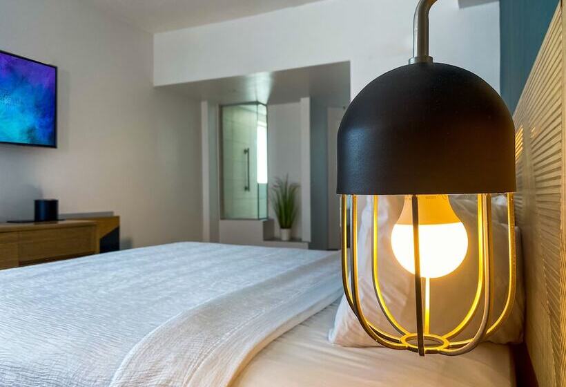 اتاق استاندارد با تخت بزرگ, Marseilles Beachfront