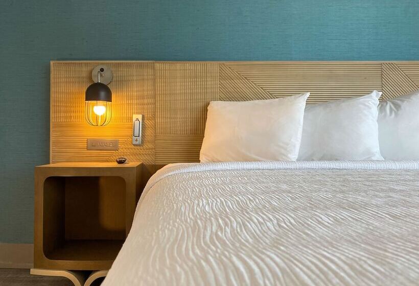 اتاق استاندارد با تخت بزرگ, Marseilles Beachfront