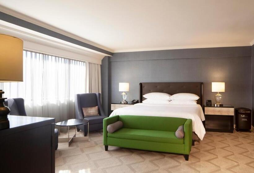 اتاق لوکس با تخت بزرگ, Melrose Georgetown