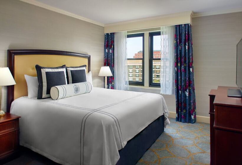 Deluxe Room Adapted for people with reduced mobility, Omni Shoreham