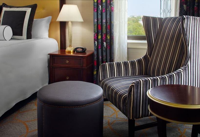 חדר פרמיום, Omni Shoreham