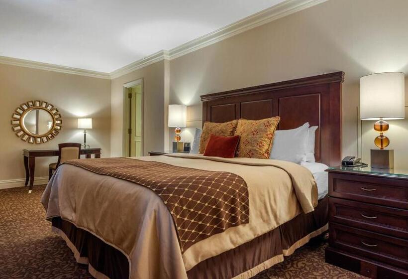 Quarto Premium, Omni William Penn