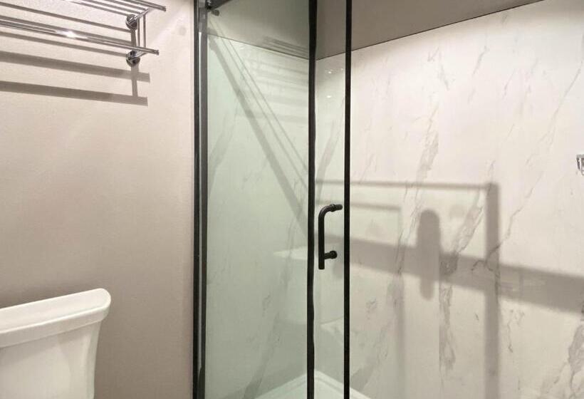 اتاق استاندارد چهار تخته, Studio 6 Suites Stockton, Ca Waterfront