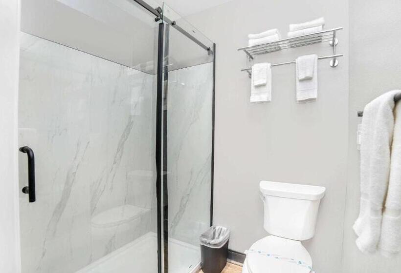 اتاق استاندارد چهار تخته, Studio 6 Suites Stockton, Ca Waterfront
