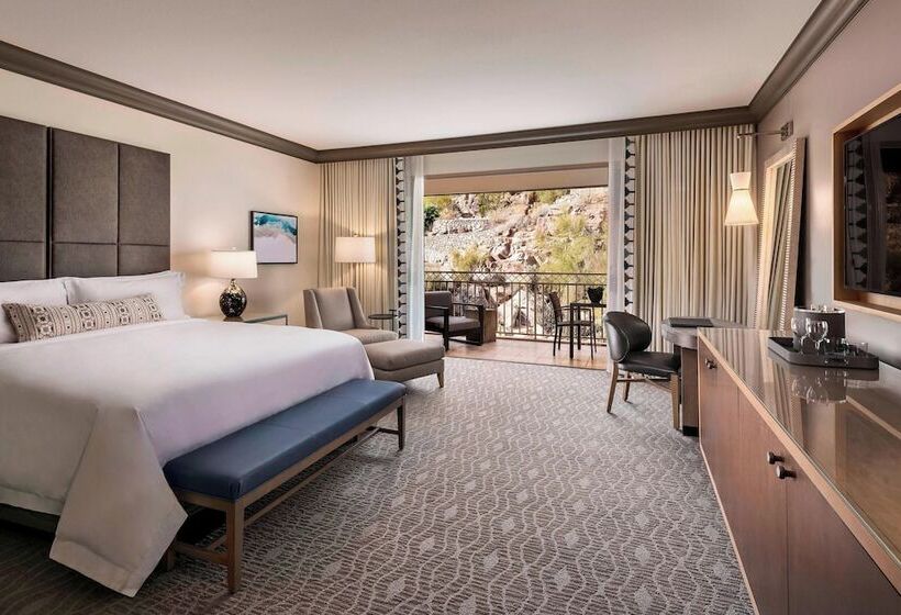 Deluxe Room, The Canyon Suites At The Phoenician, A Luxury Collection Resort, Scottsdale