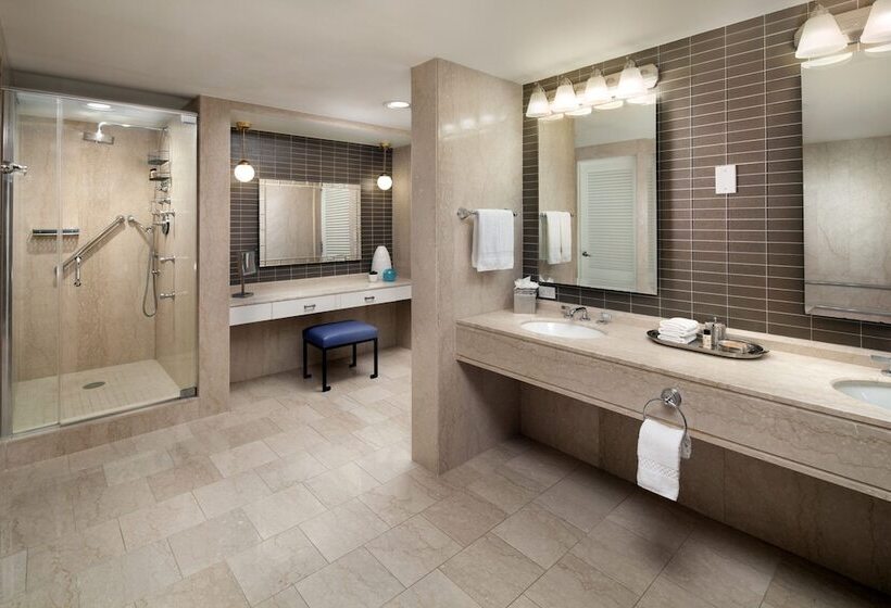 2 Bedroom Presidential Suite, The Canyon Suites At The Phoenician, A Luxury Collection Resort, Scottsdale